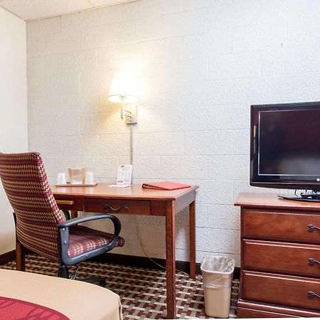 Econo Lodge Williamsport Eksteriør bilde